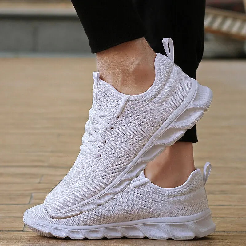 Białe Buty Trendy - Minimalistyczny Styl - Optymalny Komfort vivano-warszawa