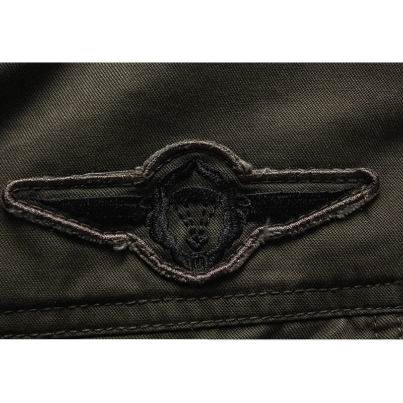 Męska kurtka militarny styl - stojący kołnierz - trwały design