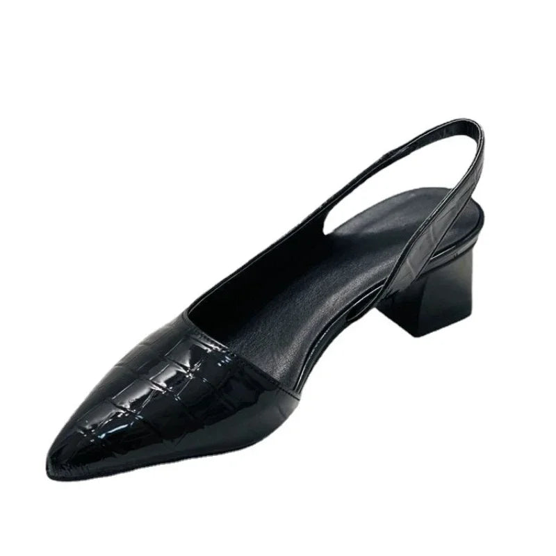 Czółenka Wintage Pointed Slingback - Blokowy obcas
